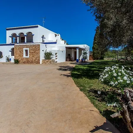 Cases Altes D'arabi Tatil Evi *